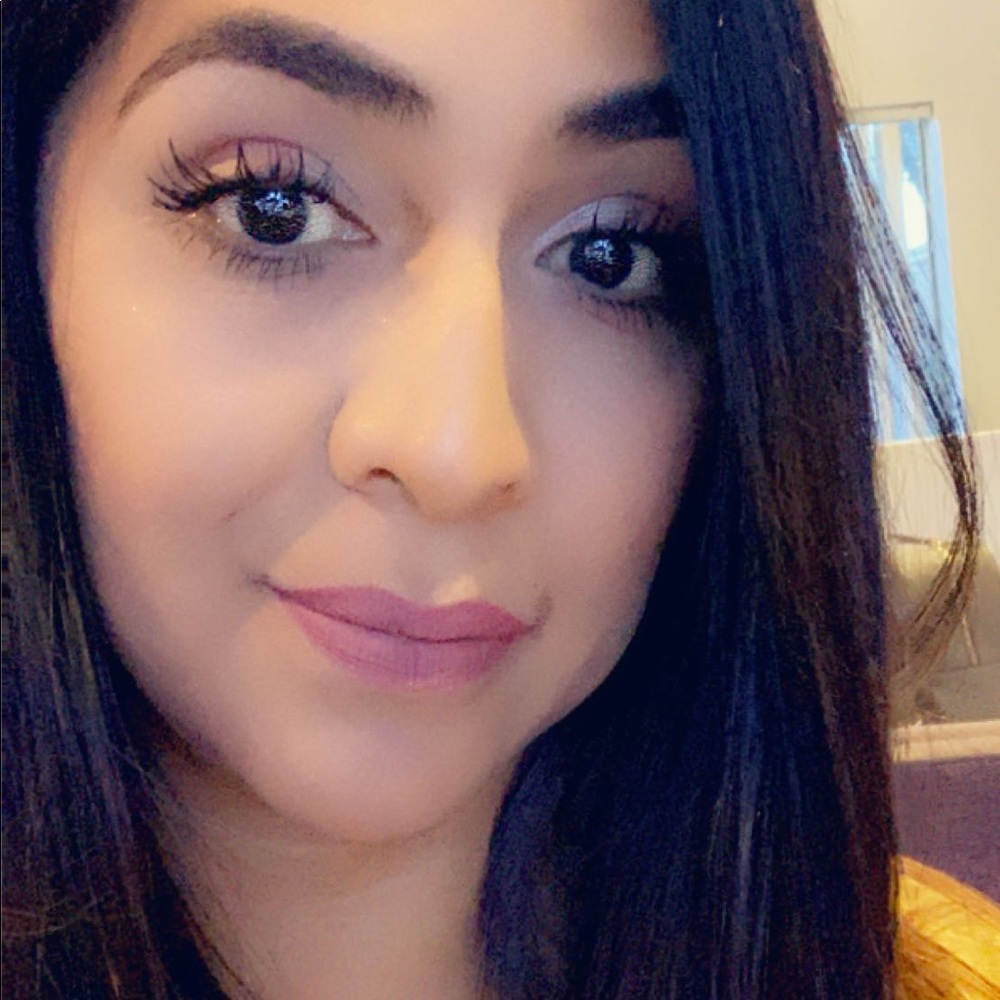 Meet your Posher, Diana